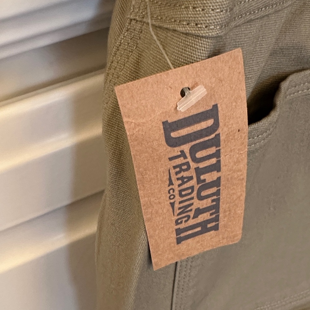 Duluth Trading Co Men's Cargo Pants - Olive - Picture 3 of 5